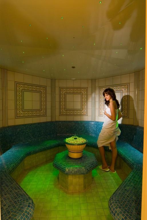 Alpenhotel Tirolerhof Герлос Стая снимка