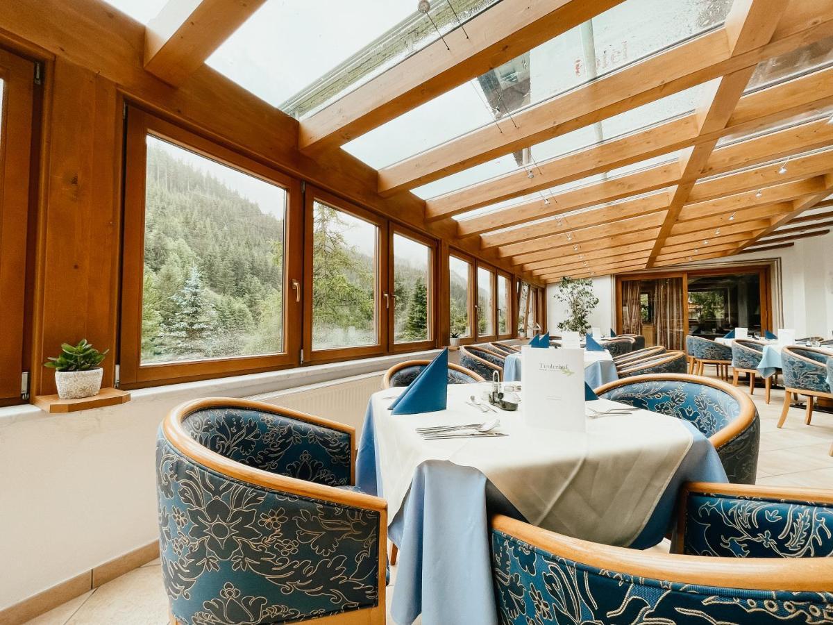 Alpenhotel Tirolerhof Герлос Екстериор снимка
