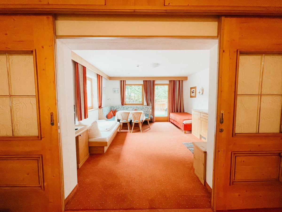 Alpenhotel Tirolerhof Герлос Екстериор снимка