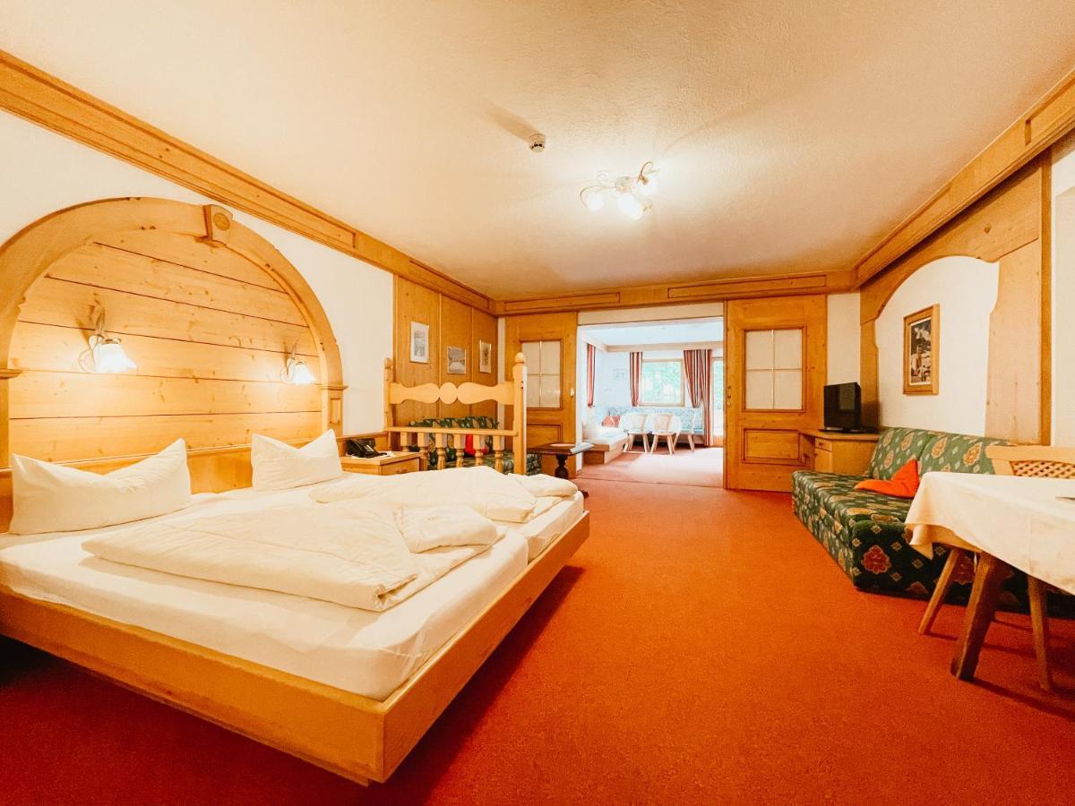 Alpenhotel Tirolerhof Герлос Екстериор снимка